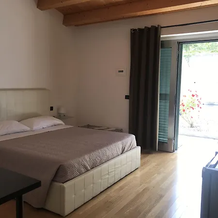 B&B Oasi Vetoio-3